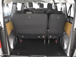Peugeot Expert 2.0 BlueHDI 180CV Standar EAT8 9 Plazas - Miniatura 20
