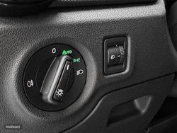 Skoda Fabia 1.0 TSI 95CV Essence - Miniatura 17
