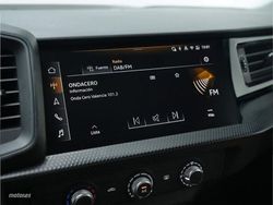 Audi A1 1.0 TFSI 116CV Advanced - Miniatura 12