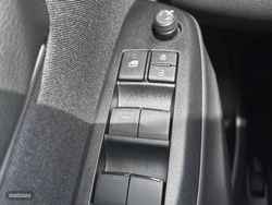 Mazda Mazda2 1.5 Hybrid 116CV CVT CentreLine - Miniatura 11