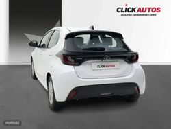 Toyota Yaris 1.5 e-CVT 116CV 120H Business - Miniatura 7