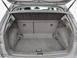 Seat Arona 1.0 TSI 95CV Style Special Edition - Miniatura 25