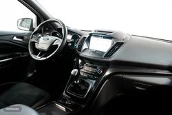 Ford Kuga 1.5 150CV ST-LINE - Miniatura 19