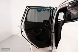 Ford Kuga 1.5 150CV ST-LINE - Miniatura 25