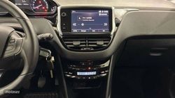 Peugeot 2008 1.2L PureTech 60KW (82CV) S&S Style - Miniatura 12