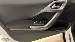 Peugeot 2008 1.2L PureTech 60KW (82CV) S&S Style - Miniatura 14