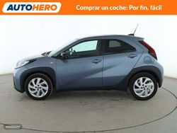Toyota Aygo X Cross 1.0 Play - Miniatura 3