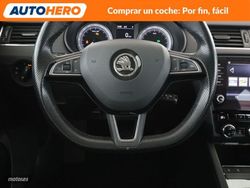 Skoda Octavia 2.0 TDI Style - Miniatura 23