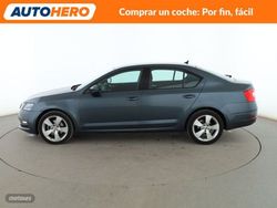 Skoda Octavia 2.0 TDI Style - Miniatura 3