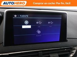 Peugeot 5008 1.2 PureTech Allure - Miniatura 25