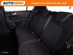 Ford Focus 1.5 EcoBoost ST-Line - Miniatura 15
