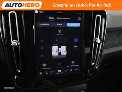 Volvo XC40 Recharge 170 kW Core 2WD - Miniatura 21