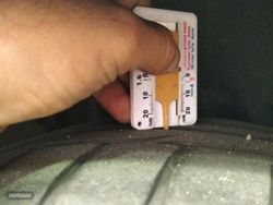 BMW Serie 3 320i Auto. - Miniatura 1