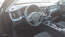 Volvo XC 60 2.0 B4 D AWD Core Auto - Miniatura 5