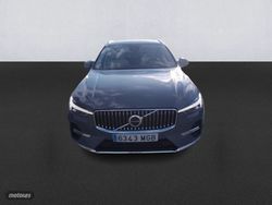 Volvo XC 60 2.0 T6 AWD Recharge Core Auto - Miniatura 2