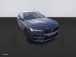 Volvo XC 60 2.0 T6 AWD Recharge Core Auto - Miniatura 3