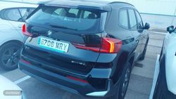 BMW X1 sDrive18d - Miniatura 3