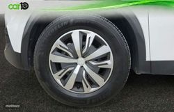 Peugeot 2008 Active BlueHDI 81kW (110CV) - Miniatura 19