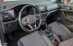 Volkswagen T-Cross TSI 95CV. LIFE E6 - Miniatura 12
