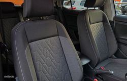 Volkswagen T-Cross TSI 95CV. LIFE E6 - Miniatura 15