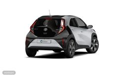 Toyota Aygo X Cross 120 PLAY - Miniatura 2