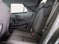 Toyota C-HR 1.8 140H Advance - Miniatura 11