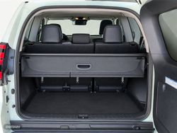 Toyota Land Cruiser 2.8 D-4D VXL AUTO - Miniatura 10