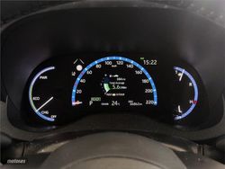 Toyota Yaris Cross 1.5 120H Adventure - Miniatura 14
