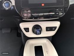 Toyota Prius Advance - Miniatura 20