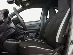 Toyota Aygo X Cross 1.0 VVT-I 72CV Like - Miniatura 12