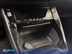 Peugeot 2008 Puretech 130 S&S EAT8 Allure Pack - Miniatura 13
