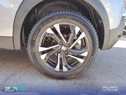 Peugeot 2008 Puretech 100 S&S 6 Vel. MAN Allure - Miniatura 11