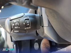 Peugeot 2008 Puretech 100 S&S 6 Vel. MAN Allure - Miniatura 18
