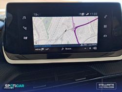 Peugeot 2008 Puretech 100 S&S 6 Vel. MAN Allure - Miniatura 25
