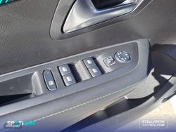 Peugeot 208 BlueHDi 73kW (100CV) Allure - Miniatura 12