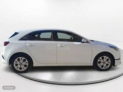 Kia Ceed 1.0 T-GDi 74kW (100CV) Tech - Miniatura 7