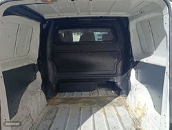 Opel Vivaro DOBLE CABINA L .S - Miniatura 17