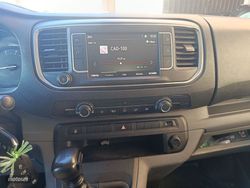 Opel Vivaro DOBLE CABINA L .S - Miniatura 19