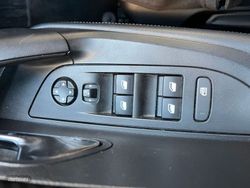 Peugeot 2008 Allure Puretech 130 S&amp;S EAT8 - Miniatura 12