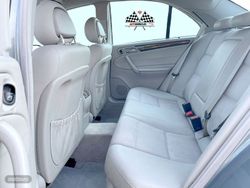 Mercedes Clase C 220 CDI AVANTGARDE - Miniatura 12