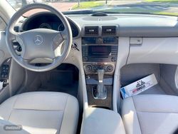 Mercedes Clase C 220 CDI AVANTGARDE - Miniatura 5