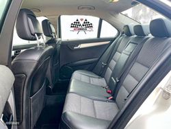 Mercedes Clase C 220 CDI AVANTGARDE W204 - Miniatura 17
