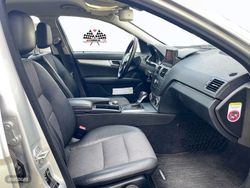 Mercedes Clase C 220 CDI AVANTGARDE W204 - Miniatura 9