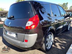 Renault Scenic 1.9 DCI Automática Grans Scenic 7 Plazas - Miniatura 4