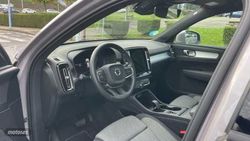 Volvo XC40 XC40 Core, B3 Mild hybrid, Gasolina - Miniatura 4