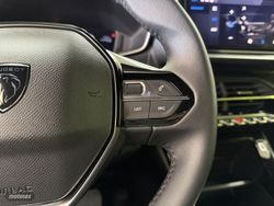 Peugeot 2008 Allure Hybrid 1.2 145CV eDCS6 MHEV - Miniatura 20