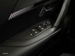 Peugeot 2008 Allure Hybrid 1.2 145CV eDCS6 MHEV - Miniatura 24