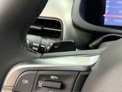 Jeep Avenger Altitude eHybrid 1.2 100CV eDCS6 MHEV - Miniatura 25