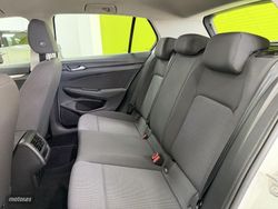 Volkswagen Golf 2.0 TDI 115CV - Miniatura 24