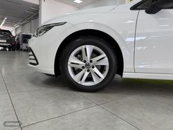 Volkswagen Golf 2.0 TDI 115CV - Miniatura 27